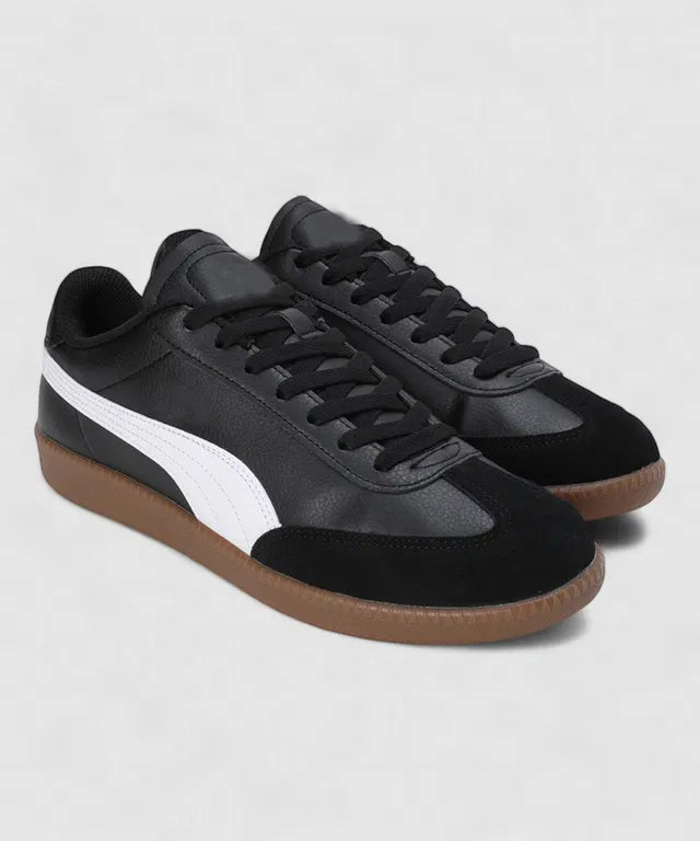 StreetFlex Black Classic Stripe Sneakers